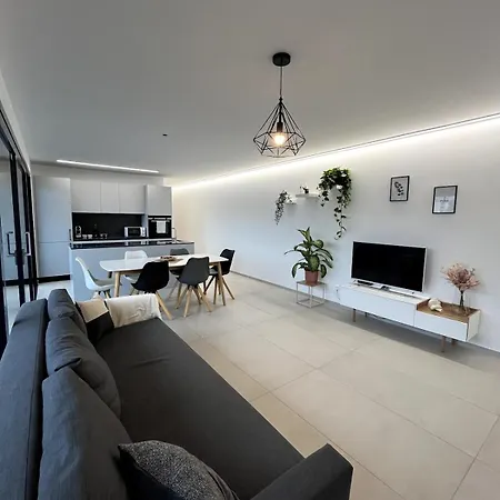 Centro, A Pochi Passi Dal - Free Parking Locarno