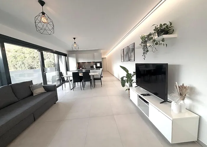 Centro, A Pochi Passi Dal - Free Parking Apartament